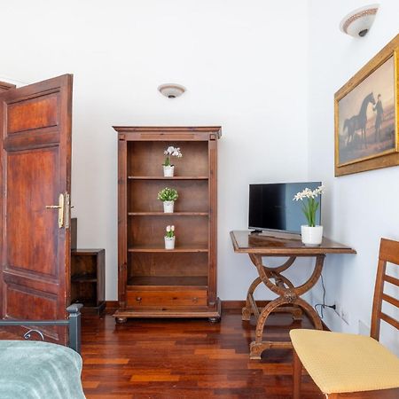Luxury Apartment In The Heart Of Rome - Near Metro A And B Εξωτερικό φωτογραφία
