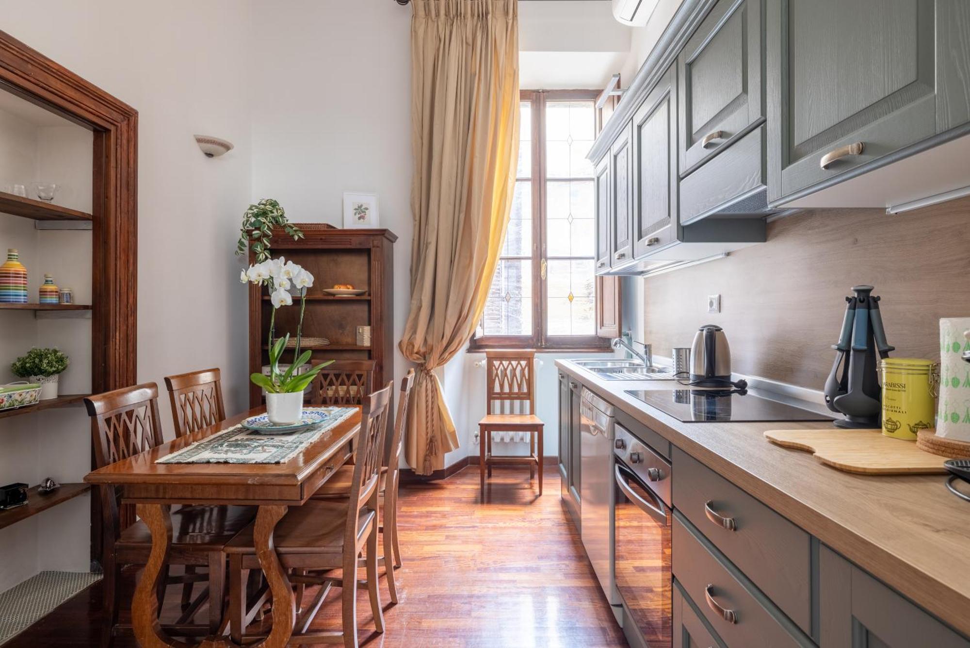 Luxury Apartment In The Heart Of Rome - Near Metro A And B Εξωτερικό φωτογραφία