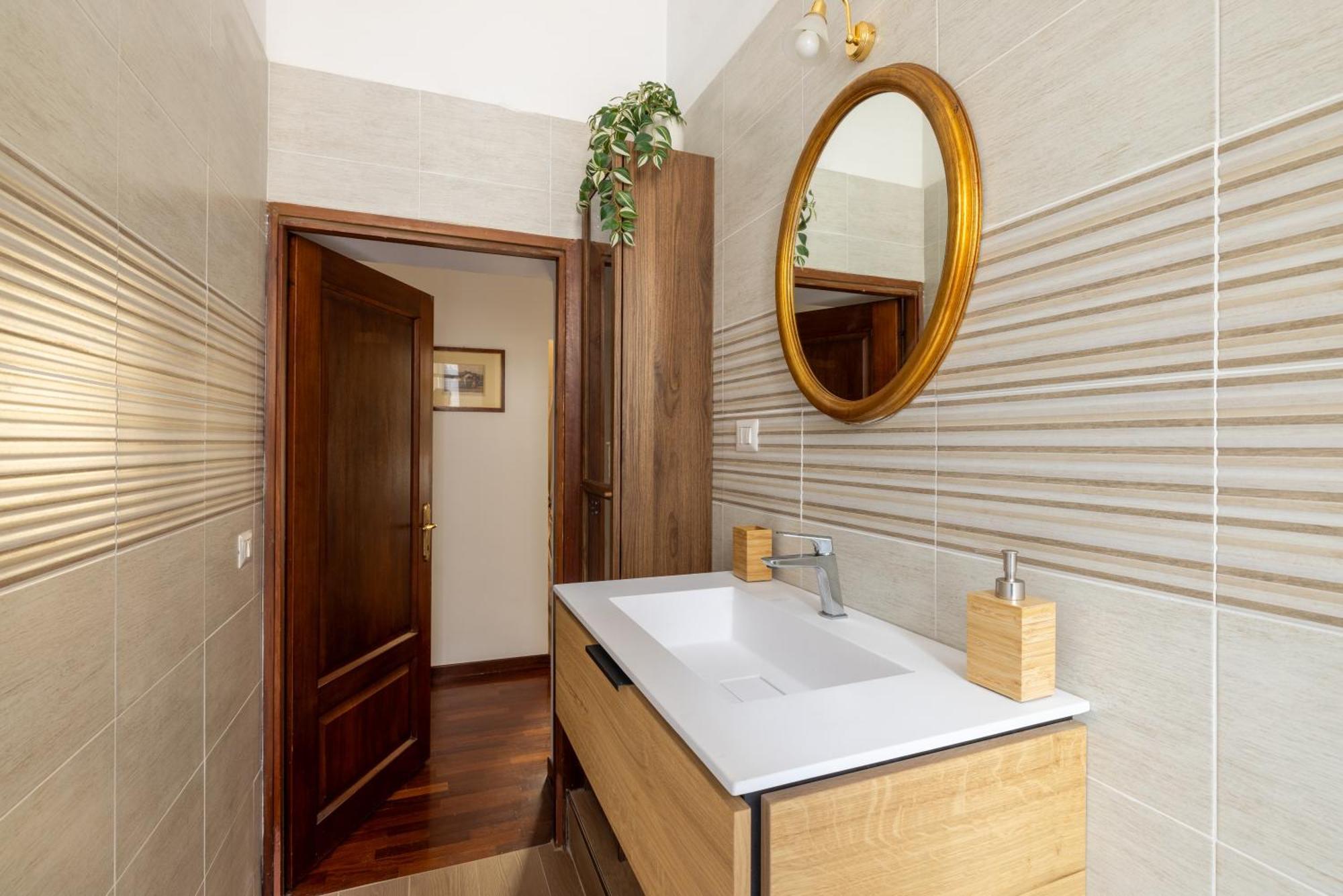 Luxury Apartment In The Heart Of Rome - Near Metro A And B Εξωτερικό φωτογραφία