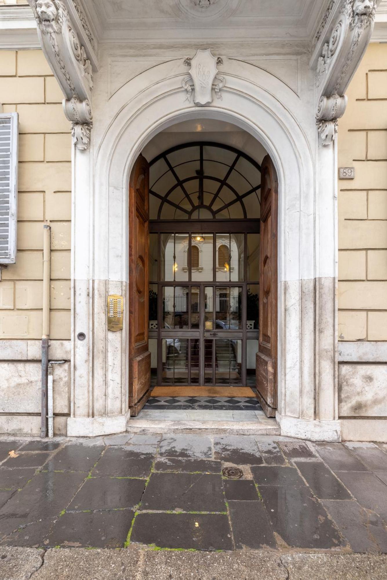 Luxury Apartment In The Heart Of Rome - Near Metro A And B Εξωτερικό φωτογραφία